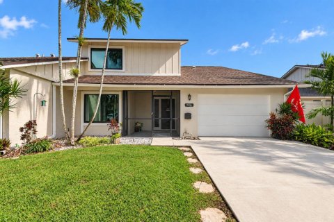 Townhouse in Wellington, Florida 3 bedrooms, 193.42 sq.m. № 2428490
