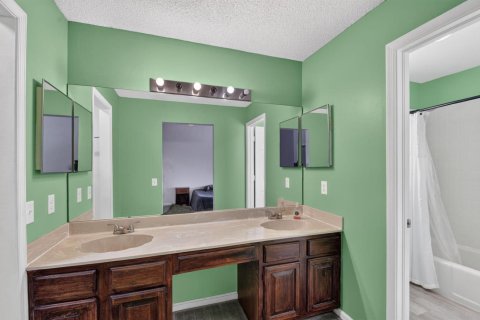 Townhouse in Wellington, Florida 3 bedrooms, 193.42 sq.m. № 2428490 - photo 30