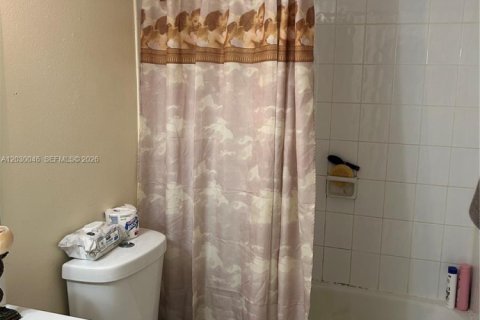 Купить кондоминиум в Хайалиа, Флорида 2 спальни, 112.41м2, № 2085389 - фото 4