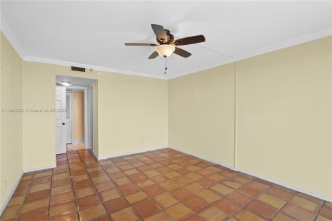 Condominio en alquiler en Fort Lauderdale, Florida, 2 dormitorios, 102.19 m2 № 1881485 - foto 8