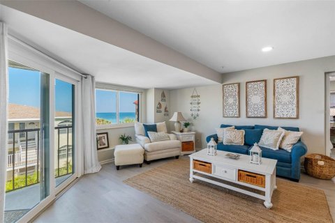 Copropriété à vendre à Indian Rocks Beach, Floride: 2 chambres, 100.33 m2 № 2375827 - photo 5