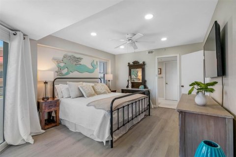Copropriété à vendre à Indian Rocks Beach, Floride: 2 chambres, 100.33 m2 № 2375827 - photo 13