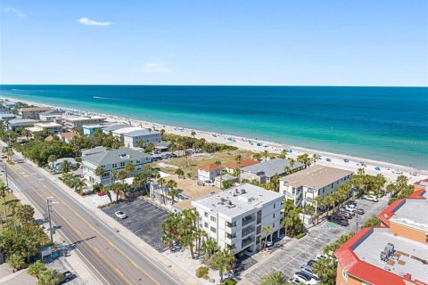 Copropriété à vendre à Indian Rocks Beach, Floride: 2 chambres, 100.33 m2 № 2375827 - photo 4