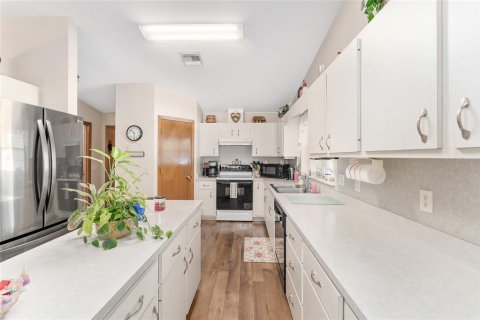 Casa en venta en Belleview, Florida, 3 dormitorios, 225.85 m2 № 1786182 - foto 25