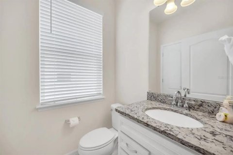 House in Davenport, Florida 7 bedrooms, 295.06 sq.m. № 2393663 - photo 20
