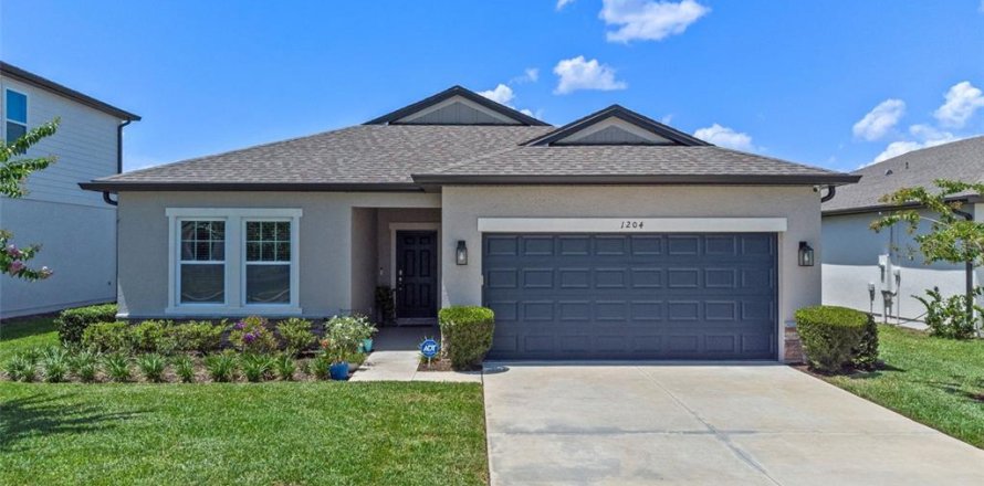 Casa en HAMPTON OAKS en Deltona, Florida 4 dormitorios, 176.7 m2 № 1886678