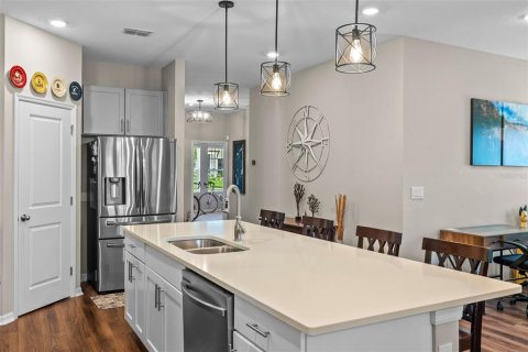 Casa en venta en Deltona, Florida, 4 dormitorios, 176.7 m2 № 1886678 - foto 7