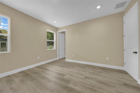 House in Winter Garden, Florida 3 bedrooms, 135.27 sq.m. № 1884520 - photo 24