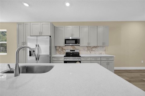 House in Winter Garden, Florida 3 bedrooms, 135.27 sq.m. № 1884520 - photo 6