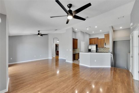 Copropriété à vendre à Tampa, Floride: 2 chambres, 117.43 m2 № 2344618 - photo 12