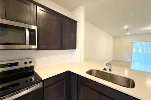 Touwnhouse à louer à Sanford, Floride: 3 chambres, 157.84 m2 № 2437372 - photo 7