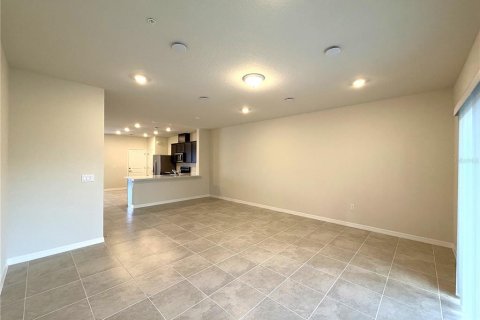 Touwnhouse à louer à Sanford, Floride: 3 chambres, 157.84 m2 № 2437372 - photo 2