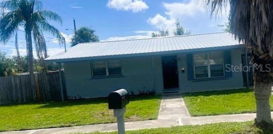 Casa en Tampa, Florida 3 dormitorios, 93.09 m2 № 1851438