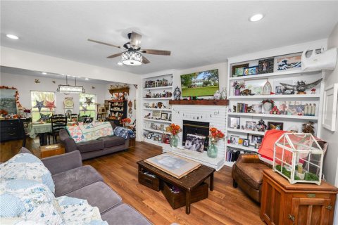 Villa ou maison à vendre à Lakeland, Floride: 4 chambres, 311.41 m2 № 2405382 - photo 5