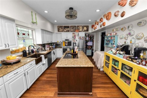 Villa ou maison à vendre à Lakeland, Floride: 4 chambres, 311.41 m2 № 2405382 - photo 11