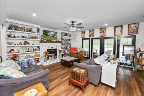Villa ou maison à vendre à Lakeland, Floride: 4 chambres, 311.41 m2 № 2405382 - photo 6