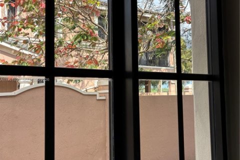 Снять в аренду кондоминиум в Уэстон, Флорида 3 спальни, 144.93м2, № 2047978 - фото 22