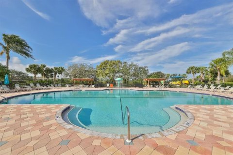 Copropriété à vendre à Bradenton, Floride: 2 chambres, 113.9 m2 № 2211403 - photo 2