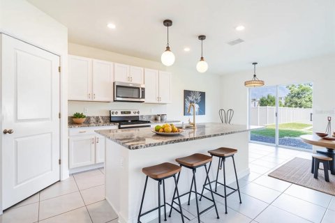 Casa en alquiler en Wesley Chapel, Florida, 3 dormitorios, 182.18 m2 № 1919027 - foto 10