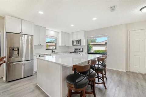 Copropriété à vendre à Sarasota, Floride: 2 chambres, 134.8 m2 № 2437240 - photo 7