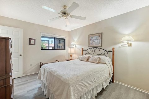 Copropriété à vendre à Sarasota, Floride: 2 chambres, 134.8 m2 № 2437240 - photo 27