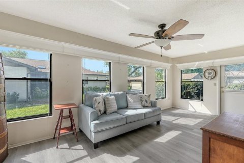 Copropriété à vendre à Sarasota, Floride: 2 chambres, 134.8 m2 № 2437240 - photo 18