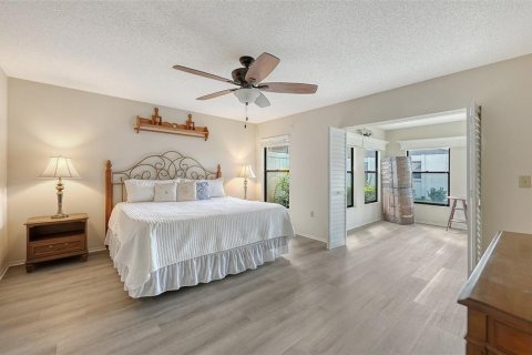 Copropriété à vendre à Sarasota, Floride: 2 chambres, 134.8 m2 № 2437240 - photo 20