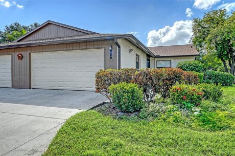 Condo à Sarasota, Floride, 2 chambres  № 2437240
