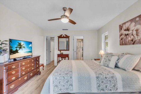 Villa ou maison à louer à Venice, Floride: 2 chambres, 113.34 m2 № 1878151 - photo 15