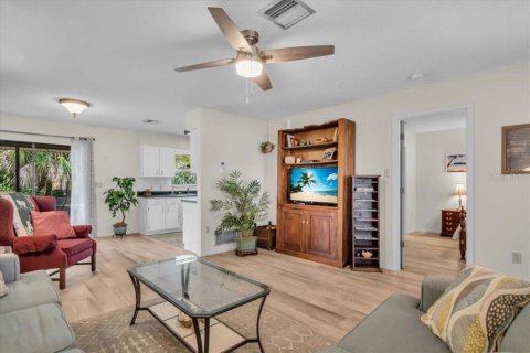Villa ou maison à louer à Venice, Floride: 2 chambres, 113.34 m2 № 1878151 - photo 7