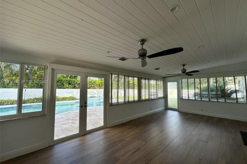 Снять в аренду виллу или дом в Пайнкрест, Флорида 4 спальни, 213.77м2, № 1992727 - фото 10