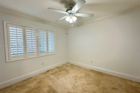 Снять в аренду виллу или дом в Пайнкрест, Флорида 4 спальни, 213.77м2, № 1992727 - фото 24