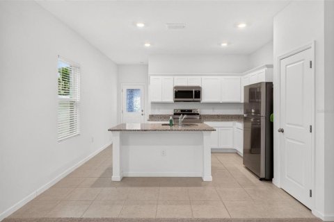 Villa ou maison à louer à Groveland, Floride: 3 chambres, 123.56 m2 № 2416893 - photo 6
