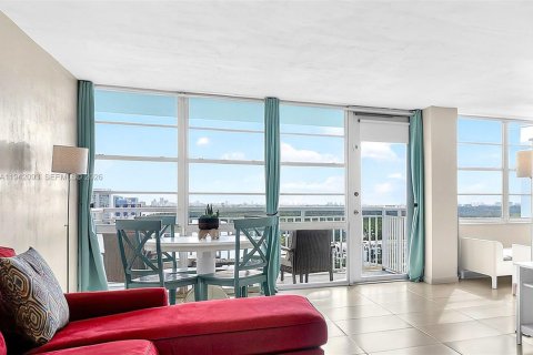 Condo in Sunny Isles Beach, Florida, 1 bedroom  № 1999345