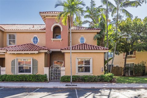 Condo à Dania Beach, Floride, 3 chambres  № 2050329