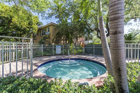 Copropriété à vendre à Dania Beach, Floride: 3 chambres, 128.39 m2 № 2050329 - photo 23