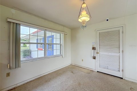 Villa ou maison à vendre à Tavares, Floride: 3 chambres, 159.7 m2 № 2410234 - photo 12
