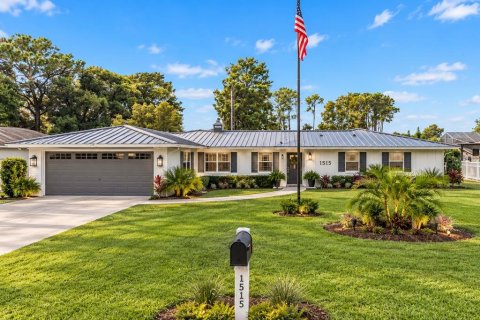Villa ou maison à vendre à Tavares, Floride: 3 chambres, 159.7 m2 № 2410234 - photo 3