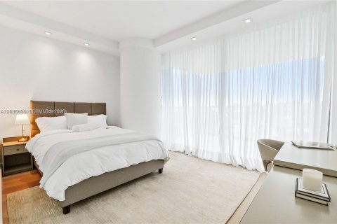 Copropriété à louer à Bal Harbour, Floride: 2 chambres, 158.31 m2 № 2169209 - photo 26