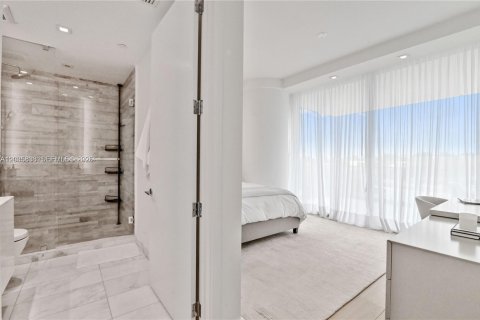 Copropriété à louer à Bal Harbour, Floride: 2 chambres, 158.31 m2 № 2169209 - photo 24