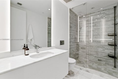 Copropriété à louer à Bal Harbour, Floride: 2 chambres, 158.31 m2 № 2169209 - photo 29