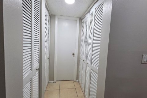 Apartamento en alquiler en Orlando, Florida, 2 dormitorios, 101.54 m2 № 1827950 - foto 20