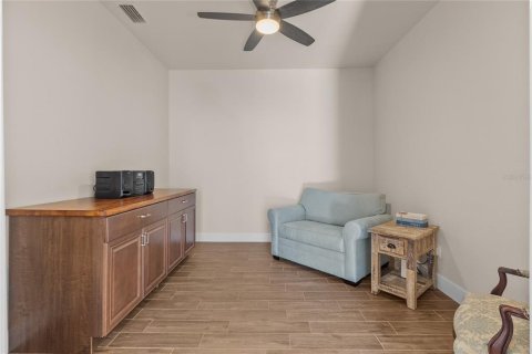 Villa ou maison à louer à North Port, Floride: 2 chambres, 138.61 m2 № 2104138 - photo 18