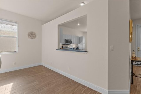 Villa ou maison à louer à North Port, Floride: 2 chambres, 138.61 m2 № 2104138 - photo 15