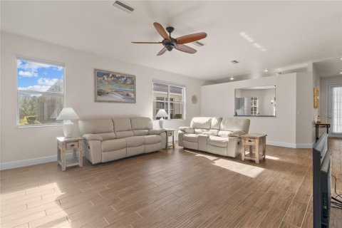 Villa ou maison à louer à North Port, Floride: 2 chambres, 138.61 m2 № 2104138 - photo 6