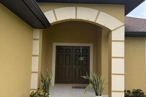 Villa ou maison à louer à Lehigh Acres, Floride: 3 chambres, 118.91 m2 № 2408368 - photo 3