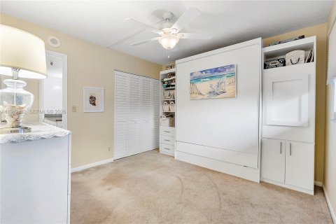 Copropriété à vendre à Pompano Beach, Floride: 2 chambres, 113.53 m2 № 2274325 - photo 7