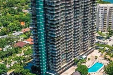 Condo à Miami, Floride, 2 chambres  № 2080142