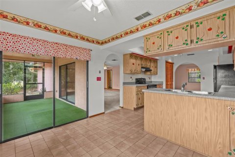 Villa ou maison à vendre à Tarpon Springs, Floride: 3 chambres, 179.49 m2 № 2196964 - photo 17