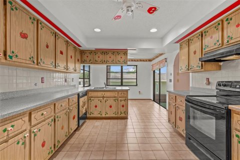Villa ou maison à vendre à Tarpon Springs, Floride: 3 chambres, 179.49 m2 № 2196964 - photo 13